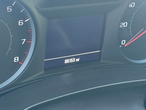 Used 2023 Chevrolet Malibu LT FWD image 10