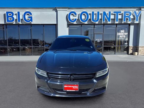 Used 2016 Dodge Charger R/T RWD image 2