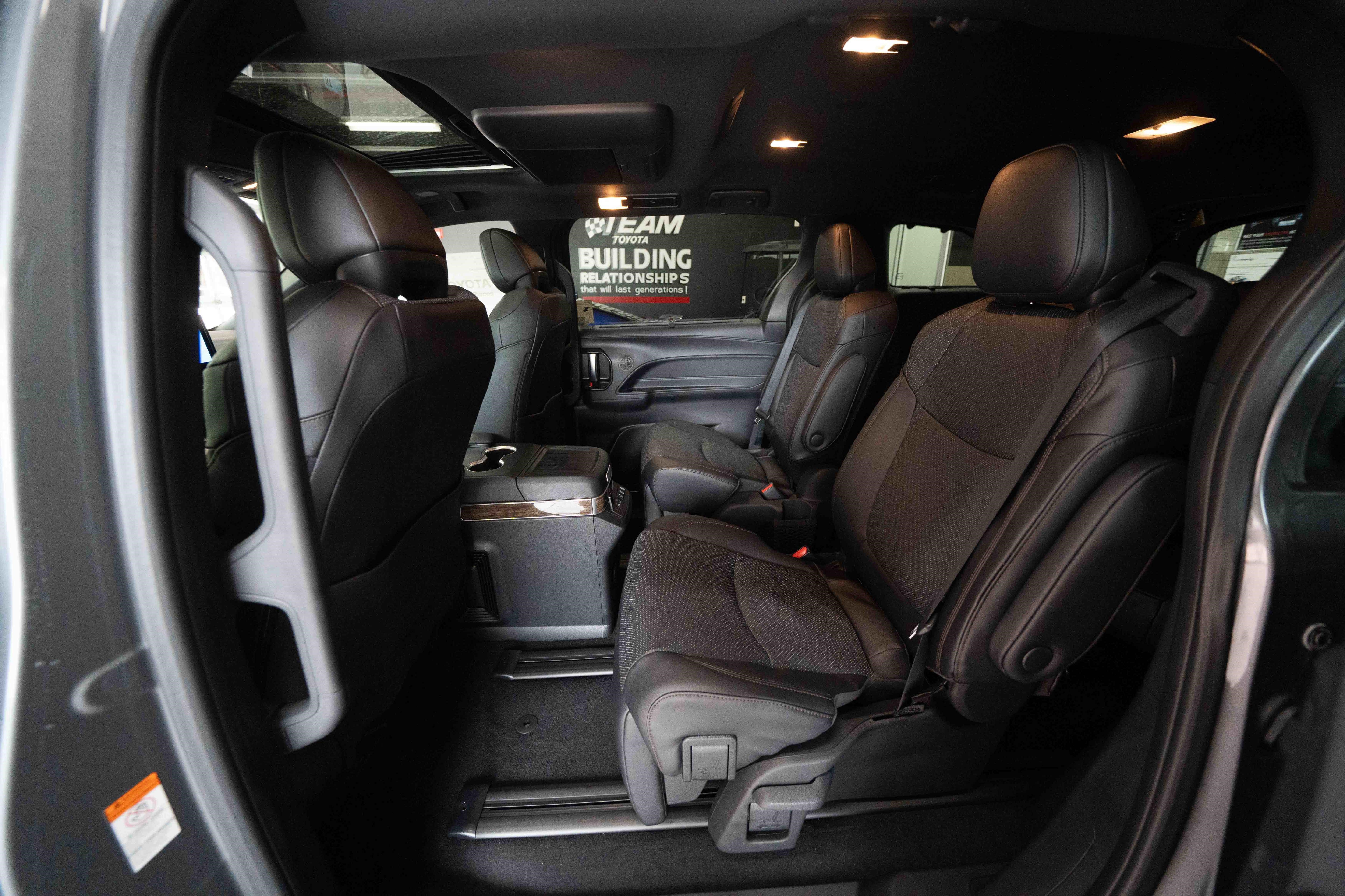 New 2026 Toyota Sienna Platinum AWD/4WD image 24