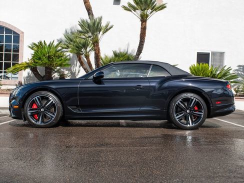 Used 2024 Bentley Continental GT S image 5