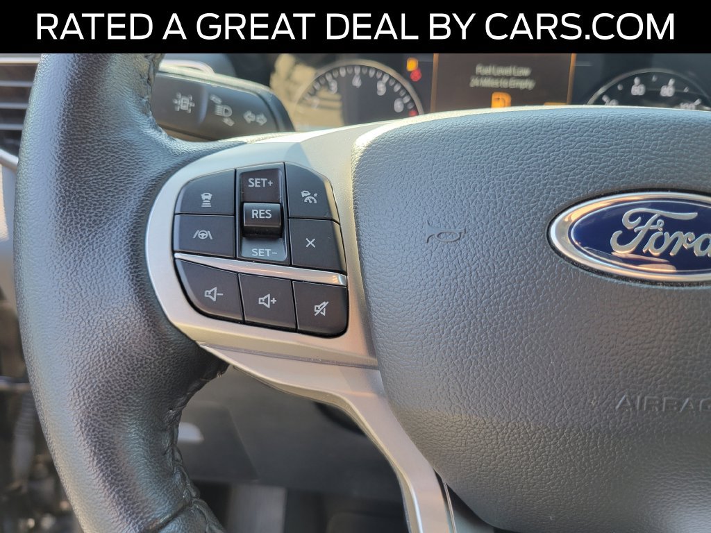 Certified 2022 Ford Explorer XLT w/ Equipment Group 202A AWD/4WD image 24