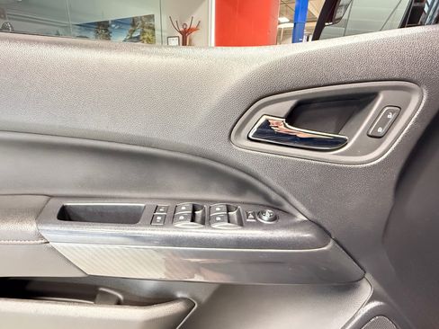 Used 2021 GMC Canyon AT4 AWD/4WD image 16