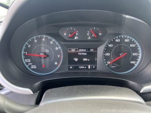 Used 2023 Chevrolet Malibu LT FWD image 21