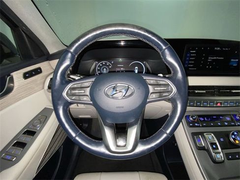 Used 2021 Hyundai Palisade Limited image 14