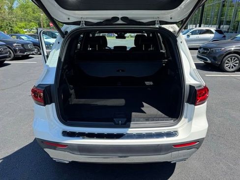 Certified 2022 Mercedes-Benz GLB 250 4MATIC image 11
