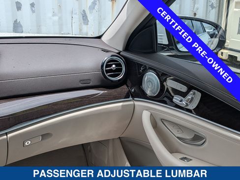 Used 2020 Mercedes-Benz E 350 Sedan image 17