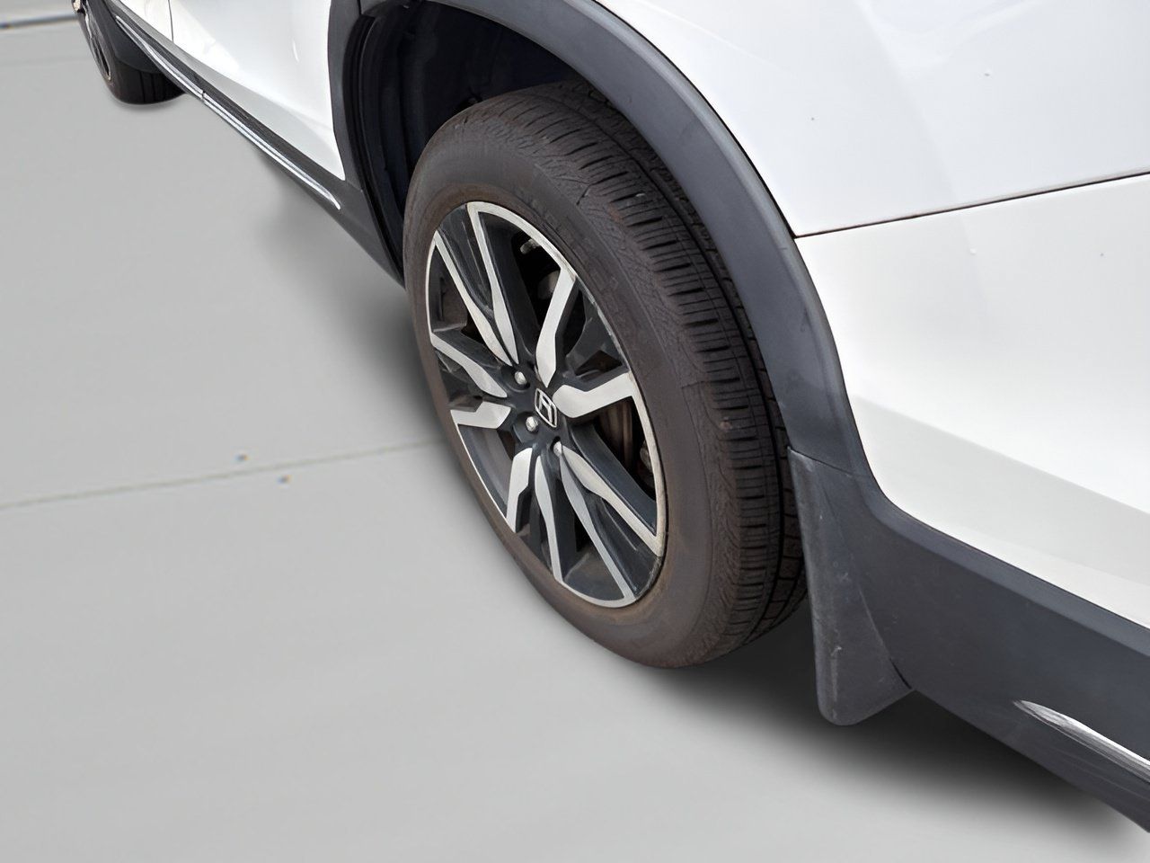 Used 2022 Honda Pilot Elite image 18