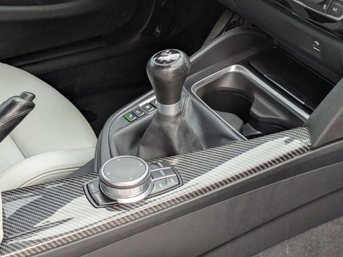 Used 2020 BMW M4 Coupe w/ Competition Package RWD image 17