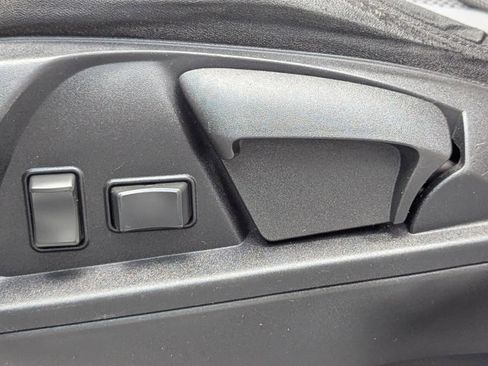 Used 2016 Chevrolet Equinox LT FWD image 24