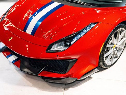 Used 2020 Ferrari 488 Pista Coupe image 23