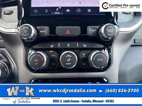 Used 2022 RAM 1500 Big Horn AWD/4WD image 40