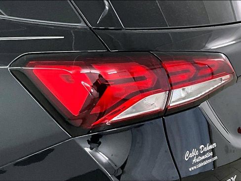 Used 2024 Chevrolet Equinox LT w/ LPO, Floor Liner Package image 23