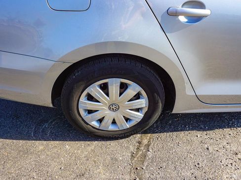 Used 2015 Volkswagen Jetta S FWD image 31