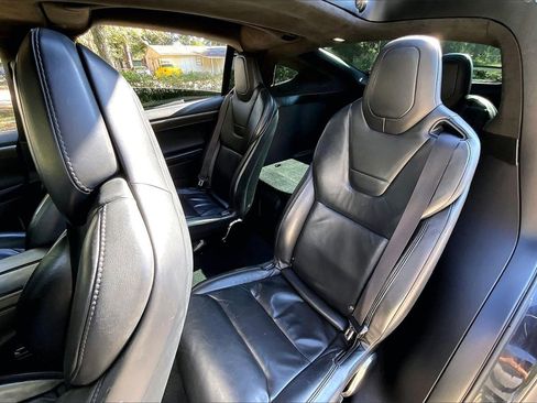 Used 2017 Tesla Model X 90D image 19