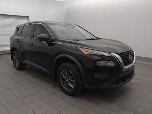 Used 2021 Nissan Rogue S FWD image 11