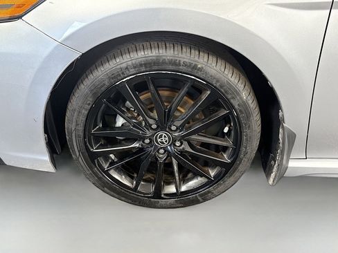 Used 2022 Toyota Camry XSE image 38