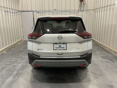 Used 2023 Nissan Rogue SV image 20