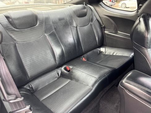 Used 2016 Hyundai Genesis Coupe 3.8 image 13