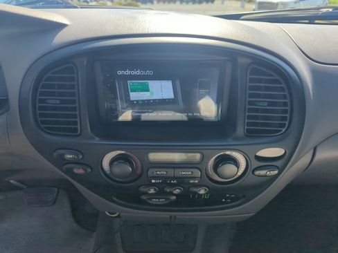Used 2007 Toyota Sequoia SR5 RWD image 14
