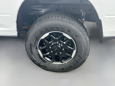 New 2025 RAM 2500 Laramie image 17