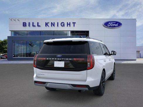 New 2025 Ford Expedition Platinum w/ Driver's Package image 8