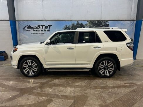 Used 2017 Toyota 4Runner Limited image 1
