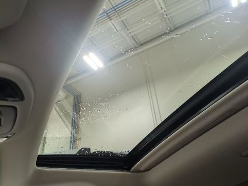 Certified 2022 Subaru Outback Touring XT image 17