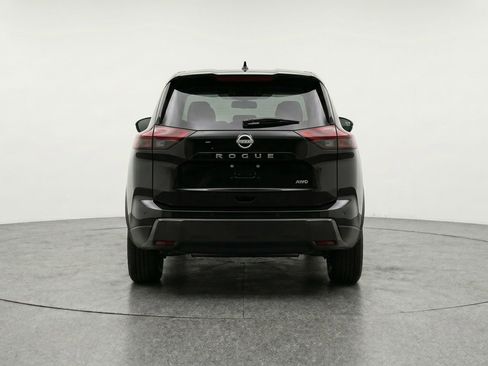 Used 2025 Nissan Rogue SV FWD image 7