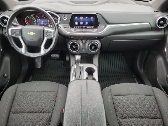 Used 2020 Chevrolet Blazer LT FWD image 29