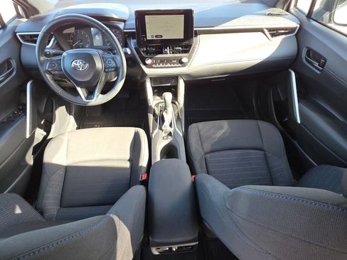 Certified 2025 Toyota Corolla Cross AWD Hybrid image 4