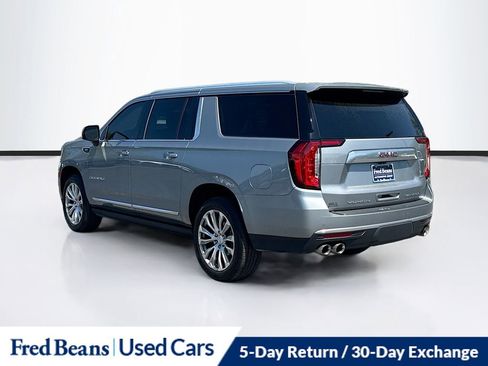 Used 2023 GMC Yukon XL Denali AWD/4WD image 5