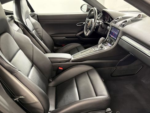 Certified 2019 Porsche 718 Cayman S image 29