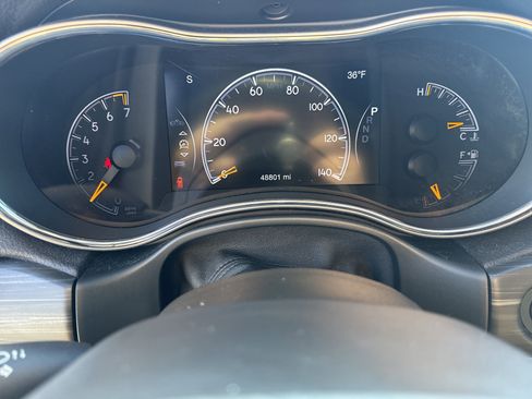 Used 2021 Jeep Grand Cherokee Limited image 28