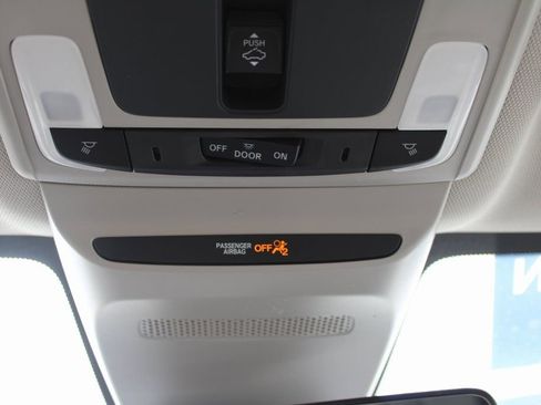 New 2026 Honda HR-V EX-L image 43