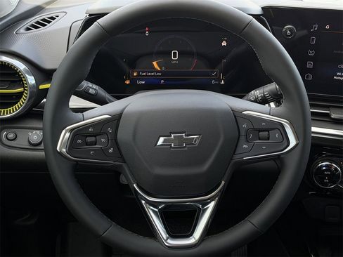 New 2026 Chevrolet Trax ACTIV w/ Sunroof Package image 12