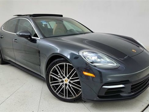 Used 2018 Porsche Panamera 4S image 86