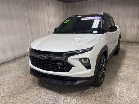 Used 2025 Chevrolet TrailBlazer RS w/ Convenience Package image 7