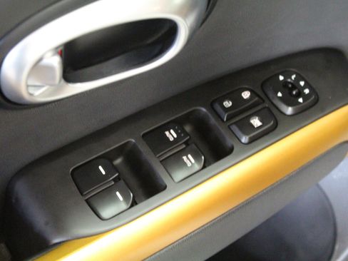 Used 2016 Kia Soul ! w/ Umber Package 1 image 18