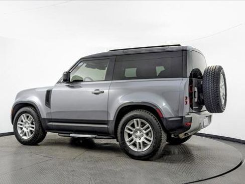 Used 2021 Land Rover Defender 90 S image 4