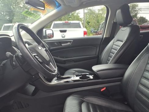 Used 2016 Ford Edge SEL w/ Equipment Group 201A AWD/4WD image 22