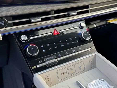 New 2026 Hyundai Santa Fe Limited AWD/4WD image 24
