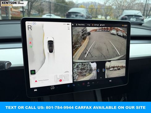 Used 2023 Tesla Model Y Performance image 24