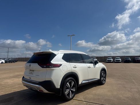 Certified 2023 Nissan Rogue Platinum w/ Platinum Premium Package FWD image 22