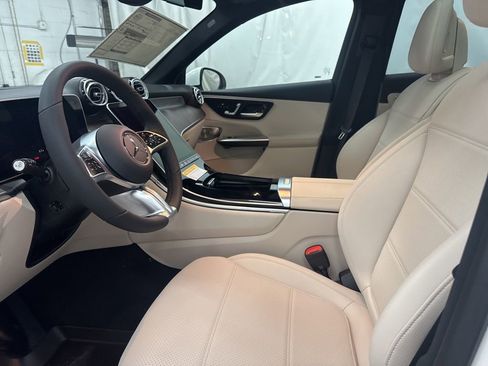 New 2026 Mercedes-Benz GLC 300 4MATIC image 14