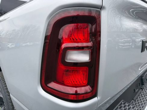 New 2026 RAM 1500 Express AWD/4WD image 21