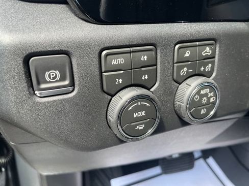 New 2026 Chevrolet Silverado 1500 LTZ w/ LTZ Premium Package AWD/4WD image 12