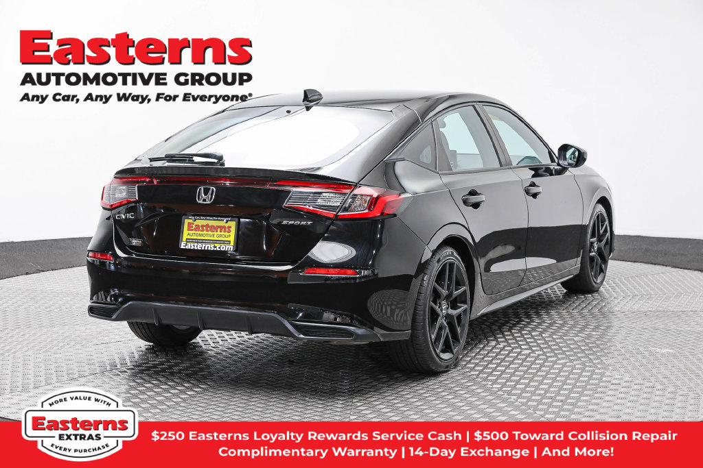 Used 2024 Honda Civic Sport image 6