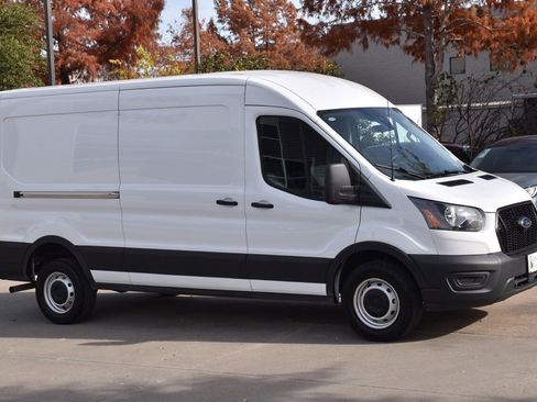 Used 2023 Ford Transit 250 Medium Roof w/ Load Area Protection Package image 5