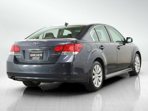 Used 2011 Subaru Legacy 2.5i Limited AWD/4WD image 5