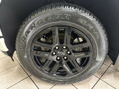 Used 2022 Chevrolet Silverado 1500 Custom w/ LPO, Blackout Package image 20